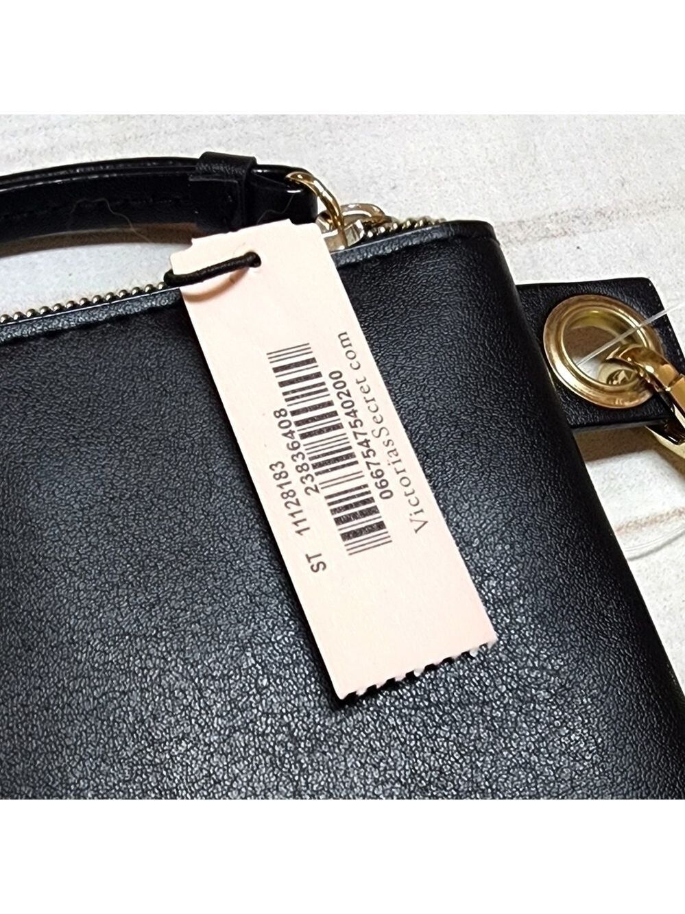 Victoria's Secret Black Studded Wristlet Wallet Limited Edition - New With Tags - Picture 3 of 7